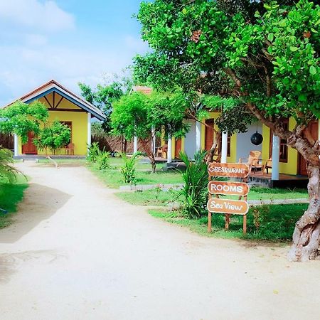 Exotic Beach Hotel Baía de Arugam Exterior foto